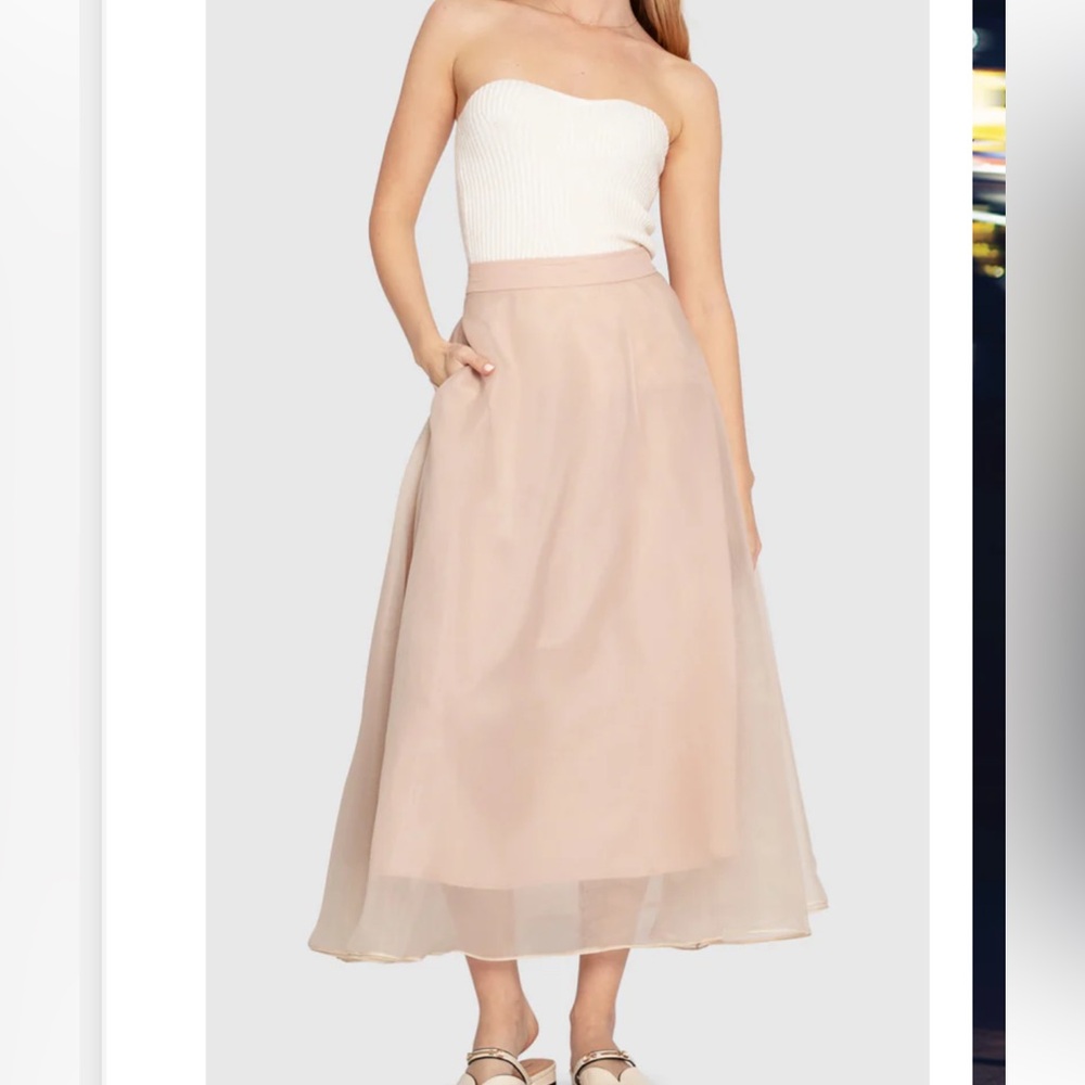NEW Belle & Bloom Blush tulle skirt
